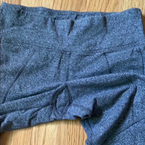 Calvin Klein leggings! - Picture 3 of 5